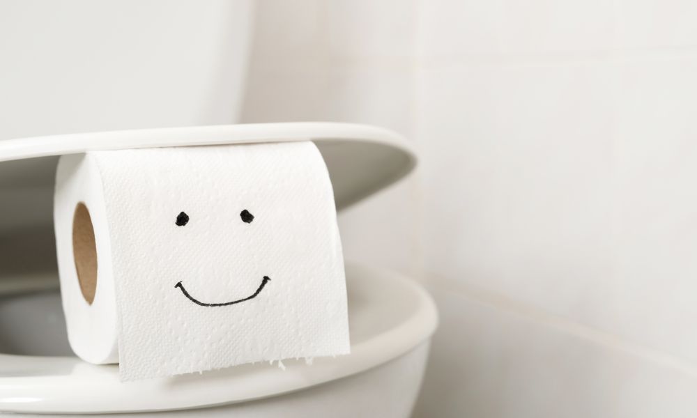 笑顔が描かれたトイレットペーパー